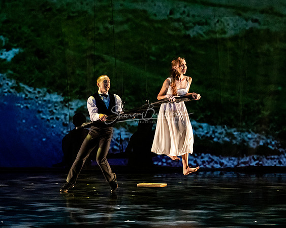 Momix ALICE 9-17-21 pc Sharen Bradford-1326