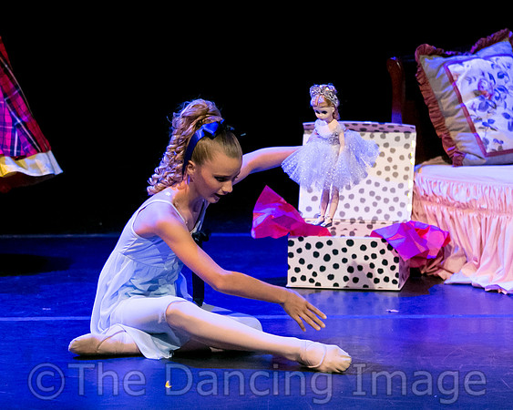 Clara's Dream - pc Sharen Bradford-9188