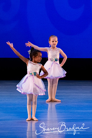 Garden Waltz pc Sharen Bradford-0875