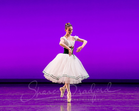 Swan Lake Pas de Trois-4007