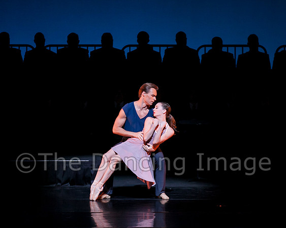 A Gathering 2013-0269