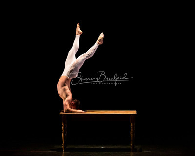 TITAS CP22 MOMIX Table Talk pc Sharen Bradford-0775
