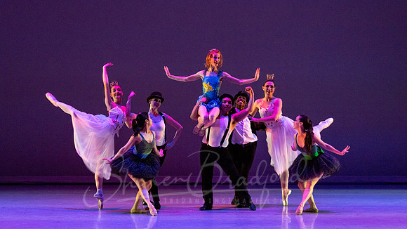 Circus Alius - pc Sharen Bradford-0591