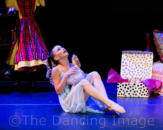 Clara's Dream - pc Sharen Bradford-9189