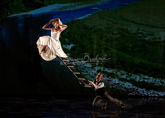 Momix ALICE 9-17-21 pc Sharen Bradford-1315