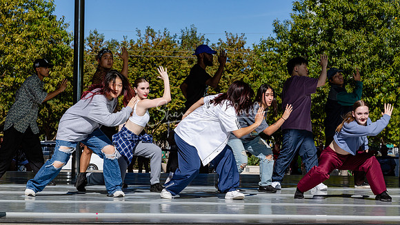 Andy Yu Hip Hop Crew pc Sharen Bradford-1511