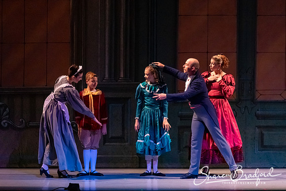 Nutcracker Act I pc Sharen Bradford-1141