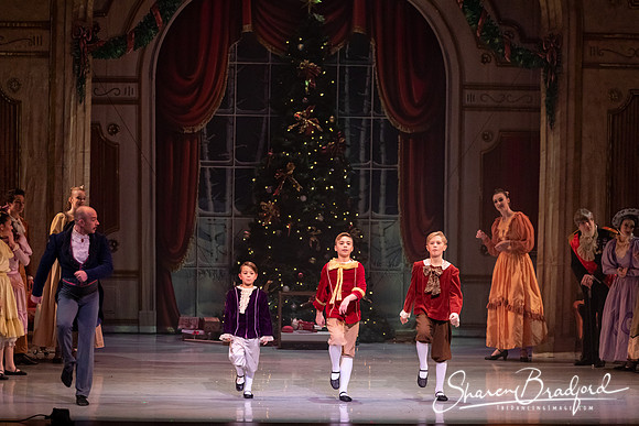 Nutcracker Act I pc Sharen Bradford-1228