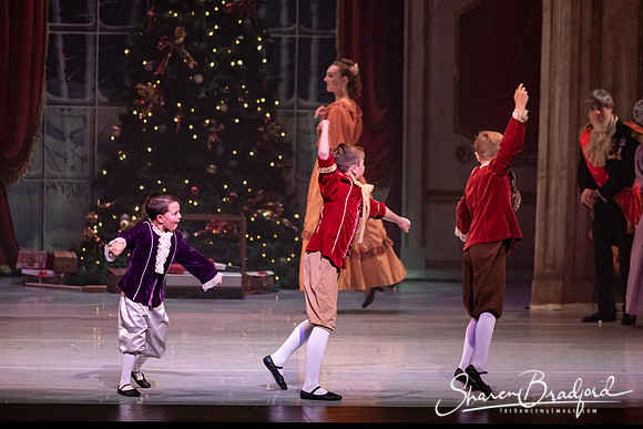 Nutcracker Act I pc Sharen Bradford-1232