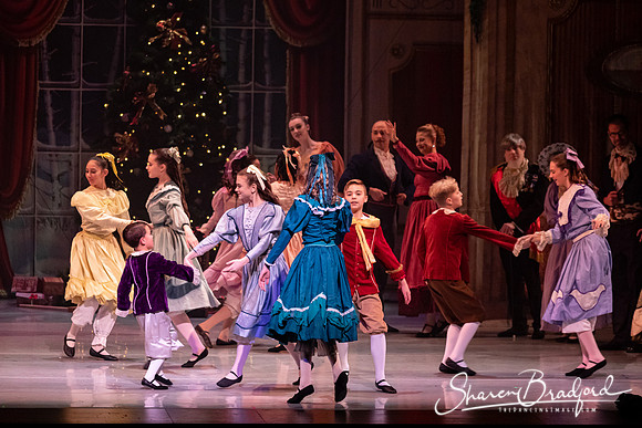Nutcracker Act I pc Sharen Bradford-1243