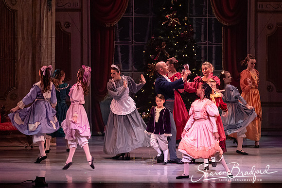Nutcracker Act I pc Sharen Bradford-1253