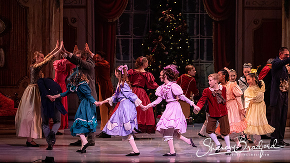 Nutcracker Act I pc Sharen Bradford-1270