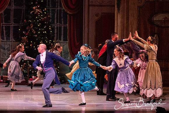 Nutcracker Act I pc Sharen Bradford-1278