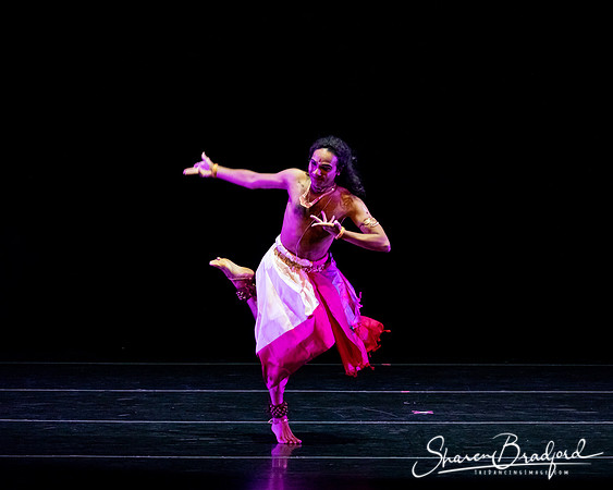 Tejas Dance pc Sharen Bradford-2433