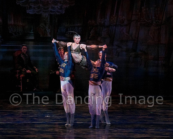 Nutcracker Thurs-1004