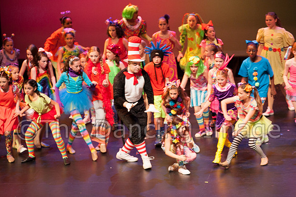 Seussical-3869