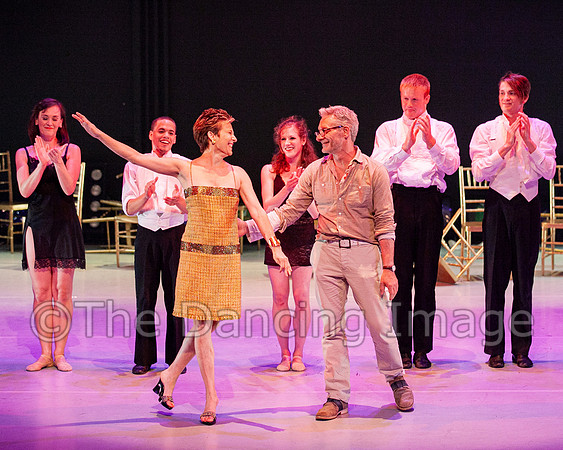 Bruce and Gayle curtain call pc Sharen Bradford-671