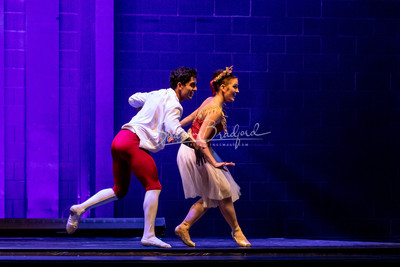 Neopolitan Dance pc Sharen Bradford-0246