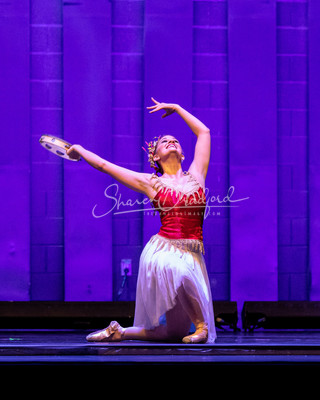 Neopolitan Dance pc Sharen Bradford-0239