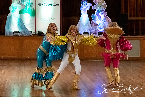 Dancing Queen pc Sharen Bradford-1418