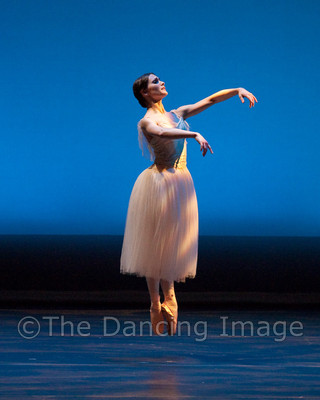 Giselle-1055
