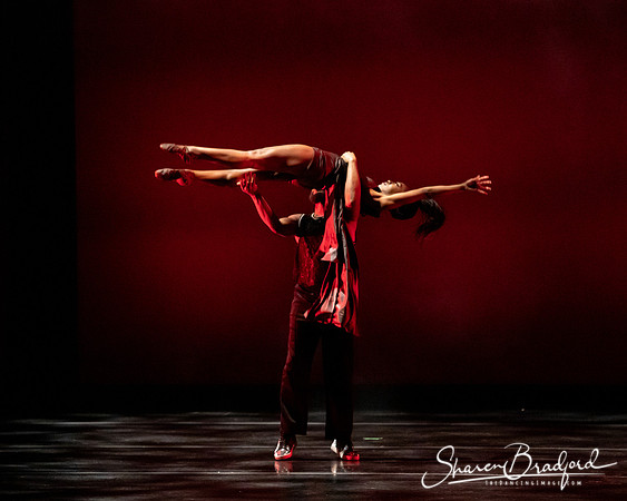 6 o'clock Dance Theater  pc Sharen Bradford-4302
