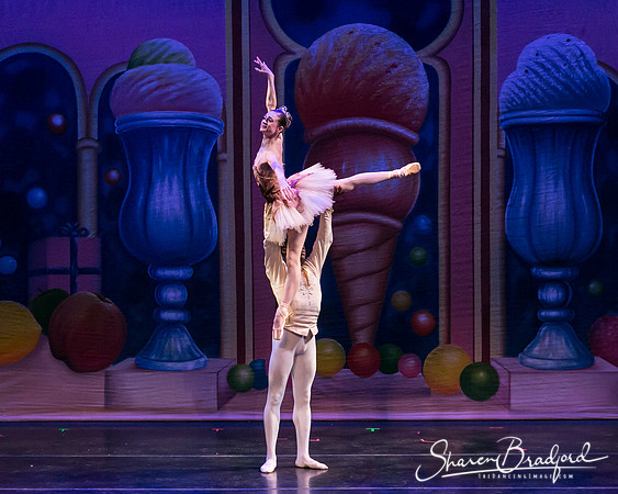 Sugar Plum Pas de Deux pc Sharen Bradford-1999