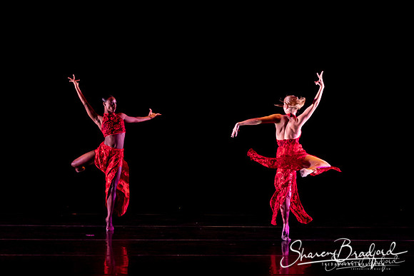 B Moore Dance_NISSI pc Sharen Bradford-2011