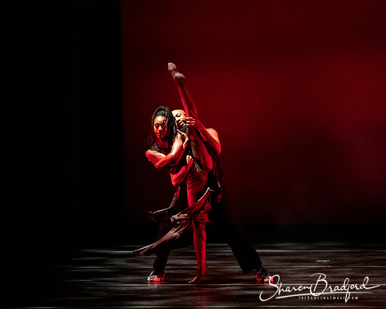 6 o'clock Dance Theater  pc Sharen Bradford-4305