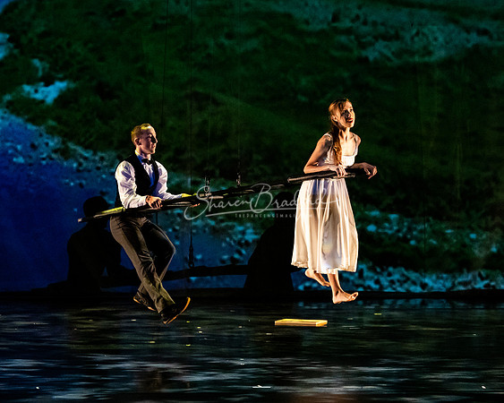 Momix ALICE 9-17-21 pc Sharen Bradford-1322