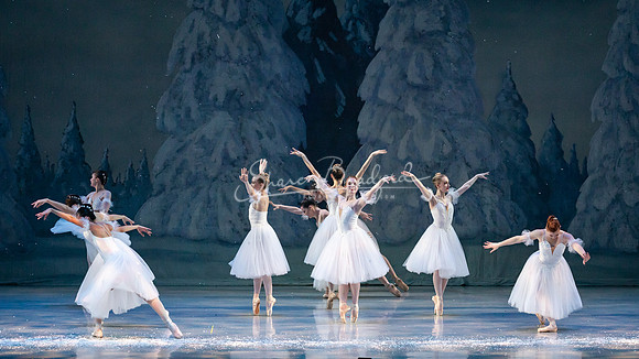 ACB Nutcracker Snow Sat 2021 pc Sharen Bradford-0912
