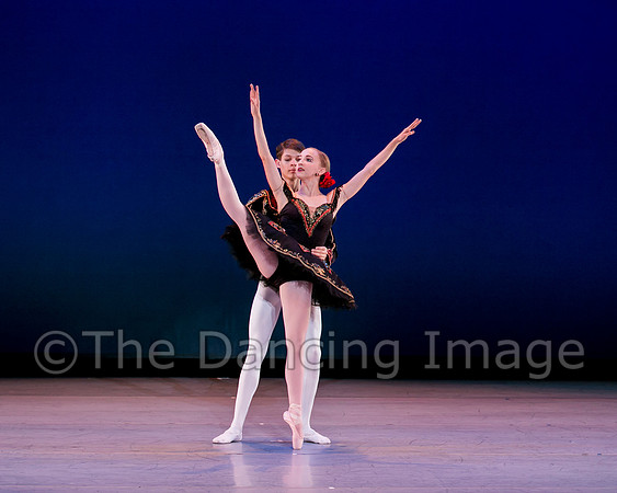 Ballet Ensemble-4471