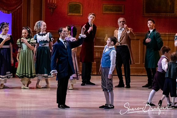 CCBT Nutcracker 19 pc Sharen Bradford-3532