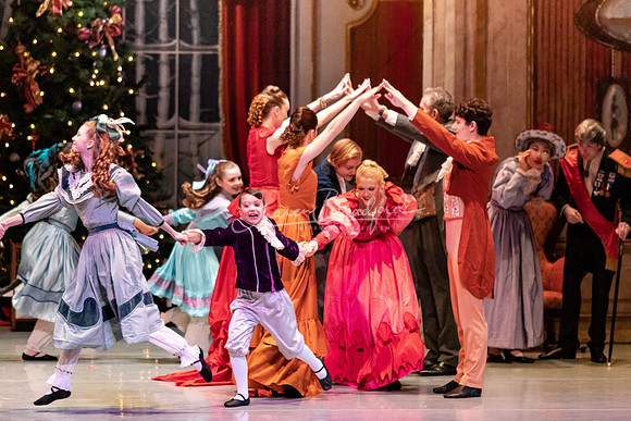 ACB Nutcracker Party Scene Sat 2021 pc Sharen Bradford-0125