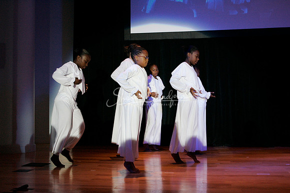 2007 Imagine the Impossible pc Sharen Bradford-0067