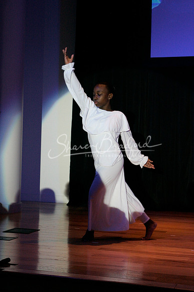 2007 Imagine the Impossible pc Sharen Bradford-0051