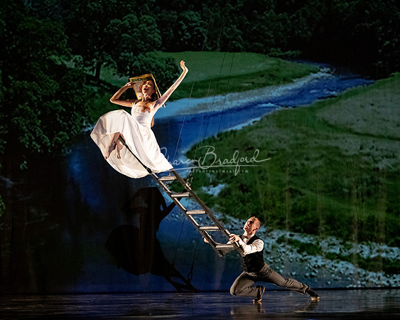 MOMIX Alice pc Sharen Bradford-0022