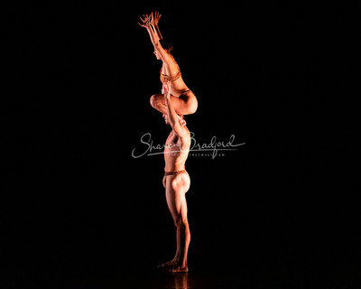 TITAS CP22 PILOBOLUS Symbiosis pc Sharen Bradford-1068