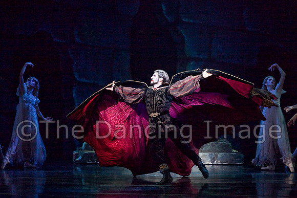 Dracula Thurs-1017