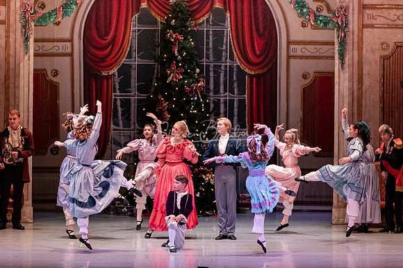 ACB Nutcracker Party Scene Sat 2021 pc Sharen Bradford-0099