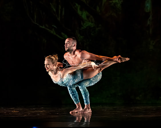 MOMIX Alice pc Sharen Bradford-0956