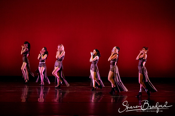 6 o'clock Dance Theater  pc Sharen Bradford-4416