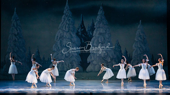 ACB Nutcracker Snow Sat 2021 pc Sharen Bradford-0904