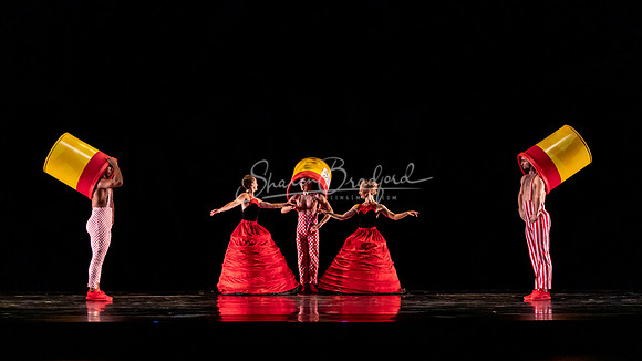 MOMIX Alice pc Sharen Bradford-0565