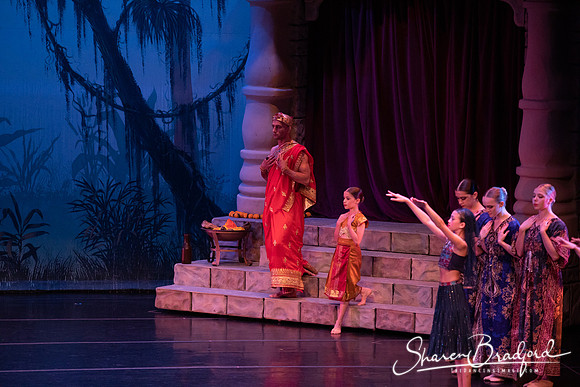 TDC La Bayadere pc Sharen Bradford-2416