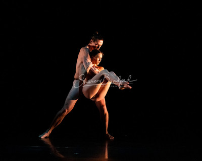 TITAS CP22 PILOBOLUS Symbiosis pc Sharen Bradford-0984