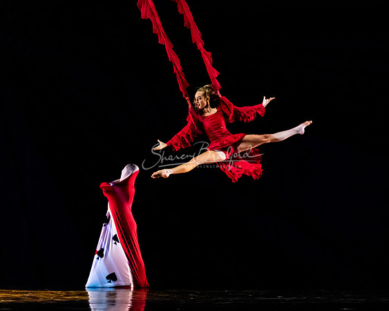 MOMIX Alice pc Sharen Bradford-0626