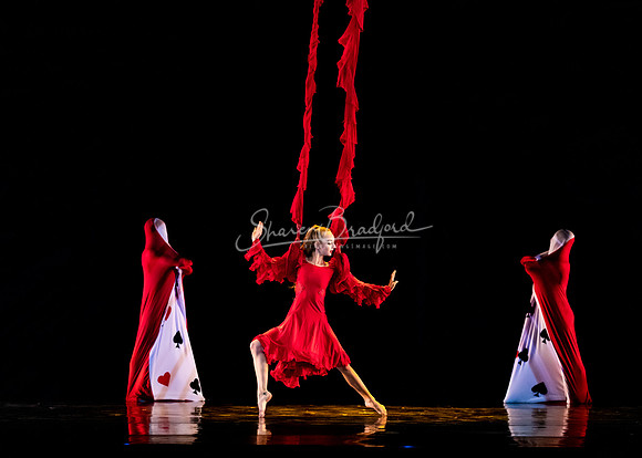 MOMIX Alice pc Sharen Bradford-0610