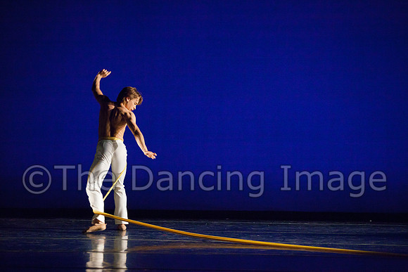 Tethered Pulse 4-27-11-0119