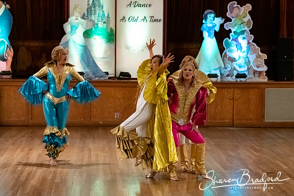 Dancing Queen pc Sharen Bradford-1415